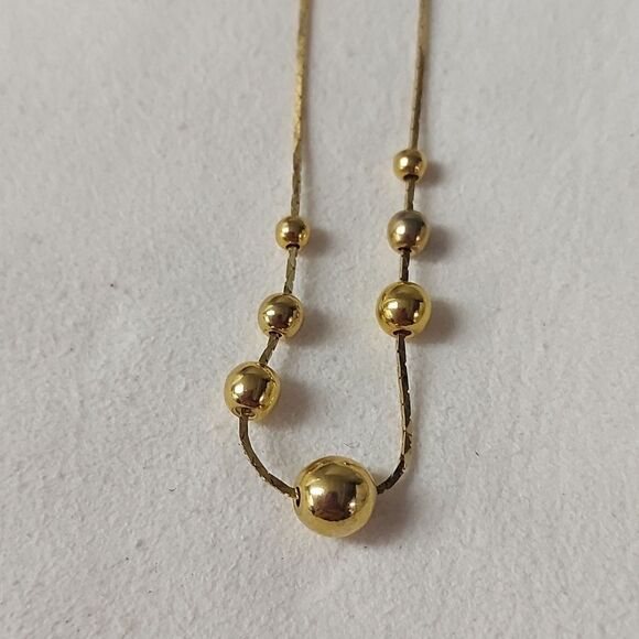 VINTAGE necklaces Assorted styles - Picture 12 of 12